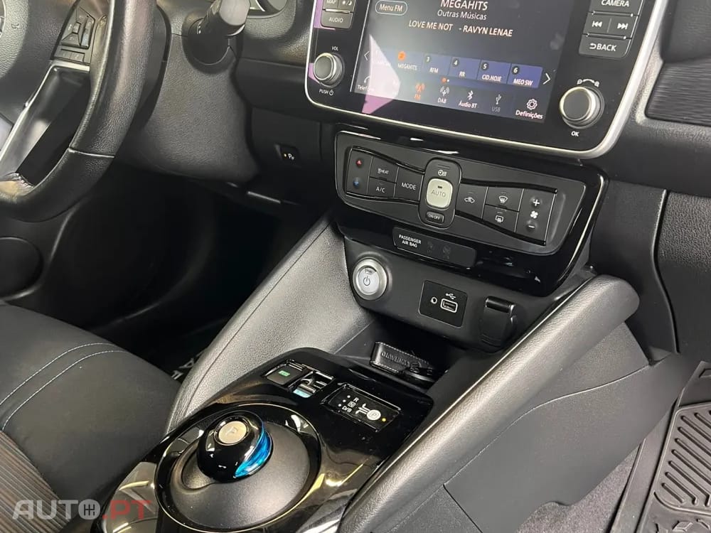 Nissan Leaf N-Connecta Full Led