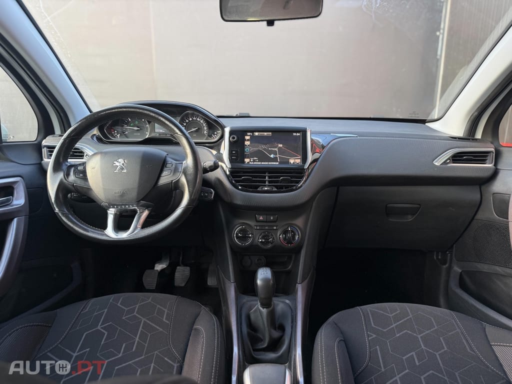 Peugeot 2008 1.6 BlueHDi Active