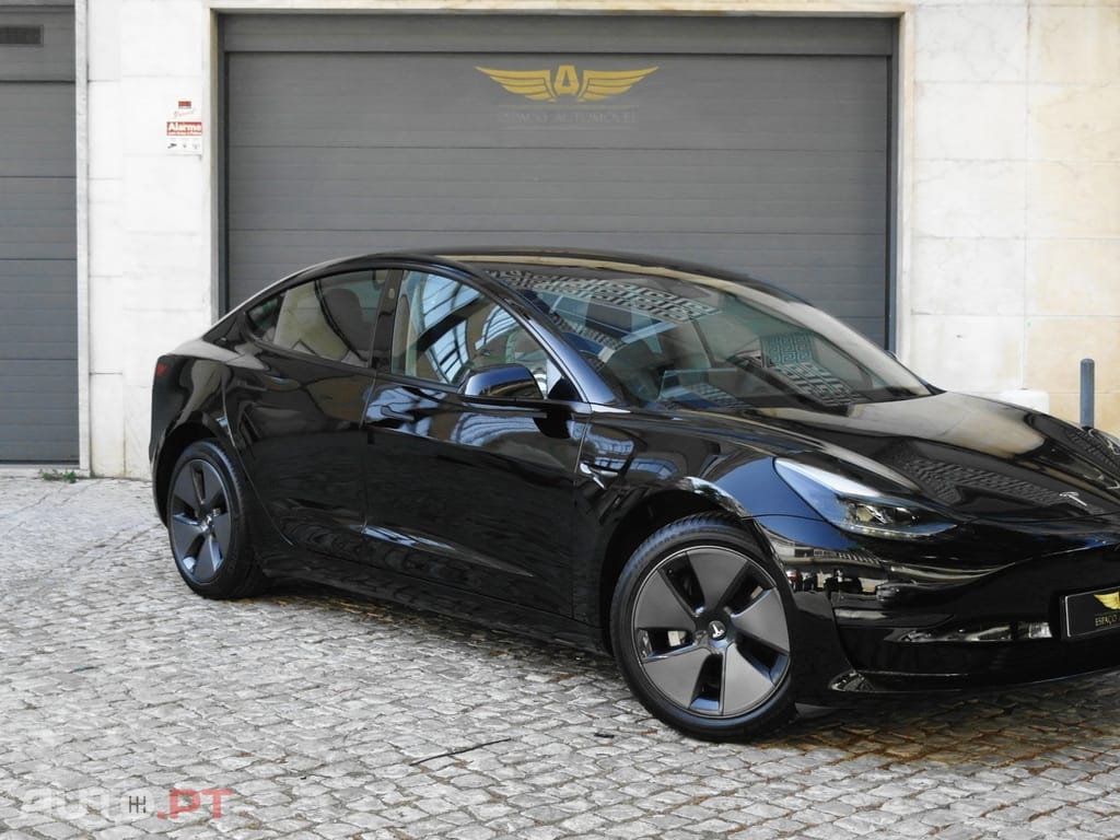 Tesla Model 3 Long Range Tração Traseira