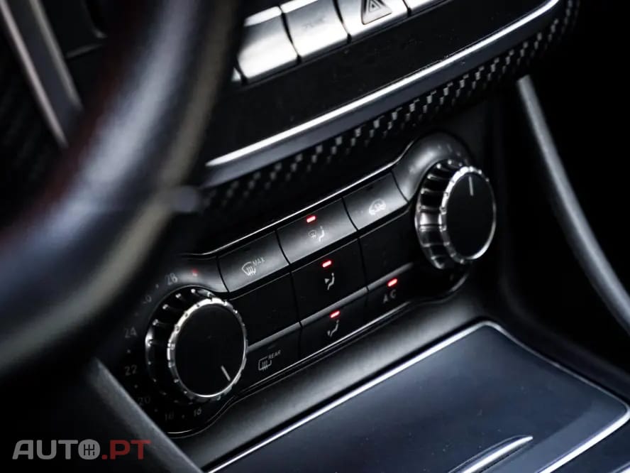 Mercedes-Benz A 180 d AMG Line