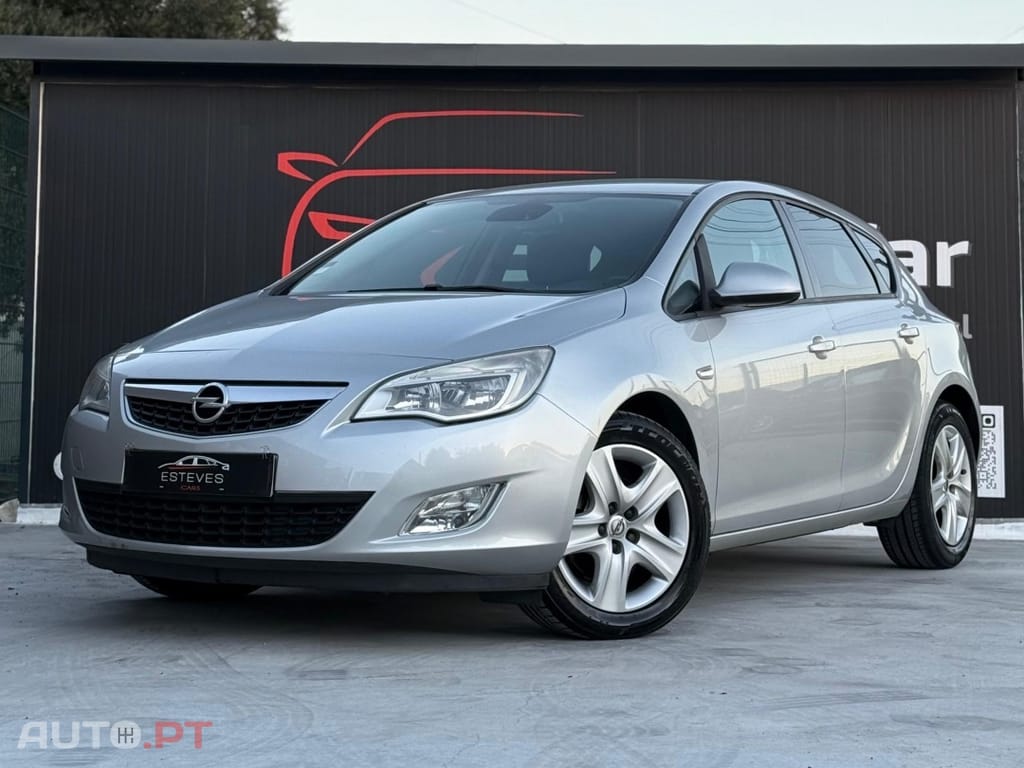 Opel Astra 1.7 CDTi Selection Business