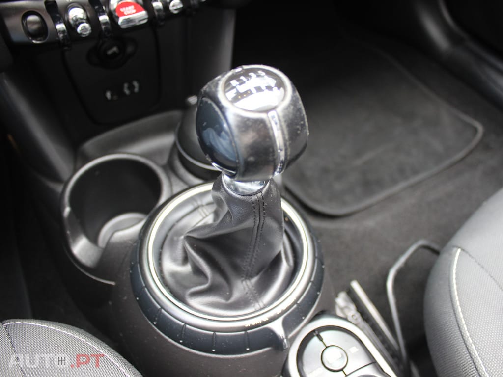 MINI Cooper D