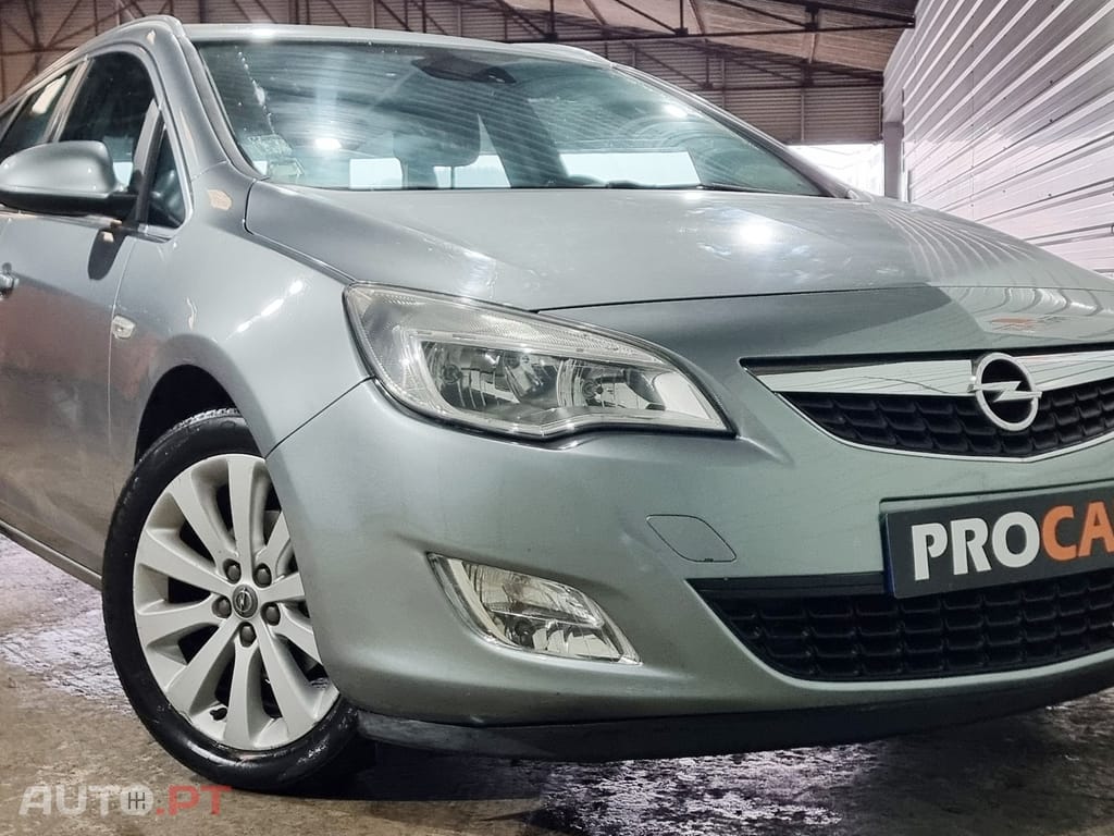 Opel Astra Sports Tourer 1.3 CDTi Cosmo S/S