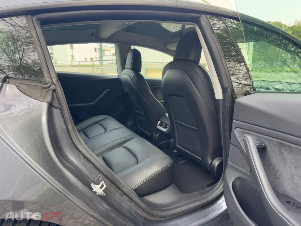 Tesla Model 3 Performance Dual Motor AWD