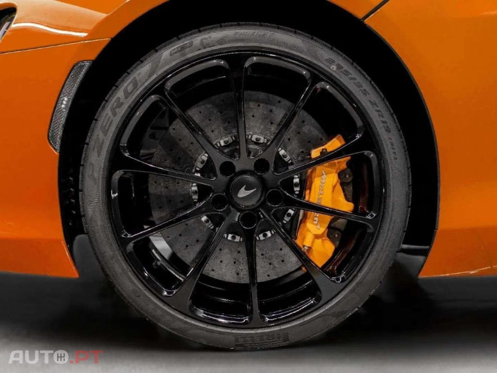 McLaren Artura SPIDER PERFORMANCE