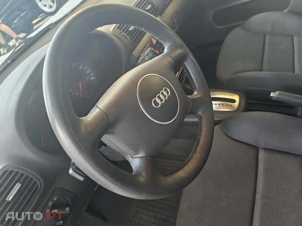 Audi A3 Sportback 1.6 Ambiente Tip.