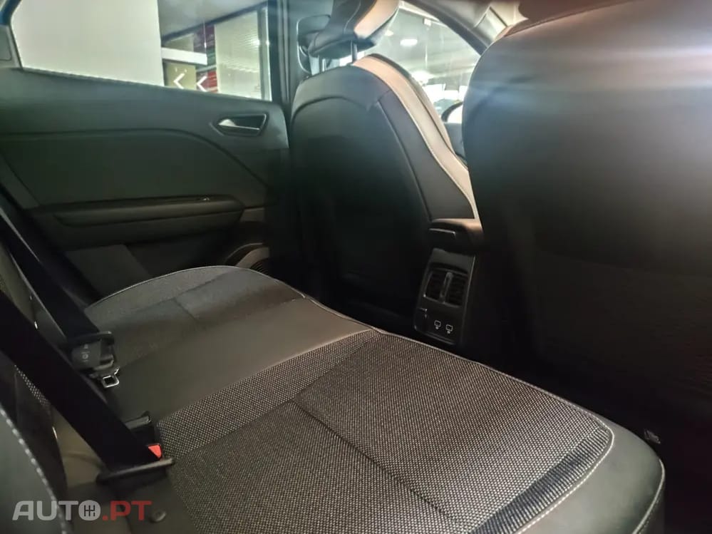 Renault Captur 1.6 E-Tech Plug-In Hybrid Techno