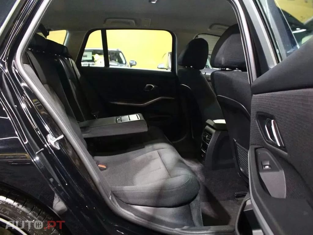 BMW 318 d Auto