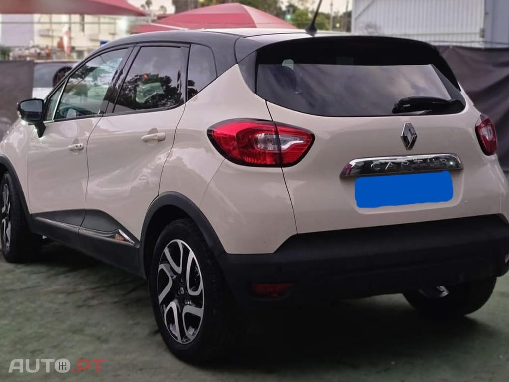 Renault Captur 1.5dCi EXCLUSIVE