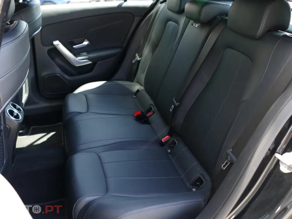 Mercedes-Benz A 250 e Progressive