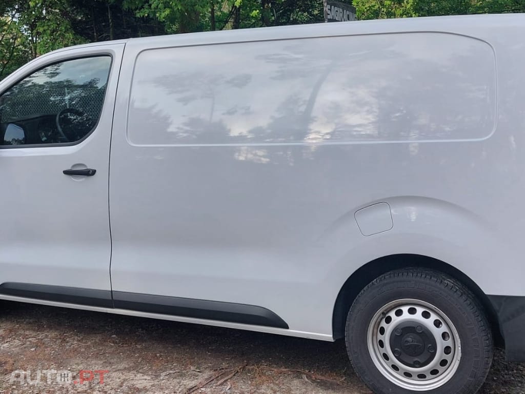 Peugeot E-Expert 75 kWh Semi-Vidrado Premium Standard