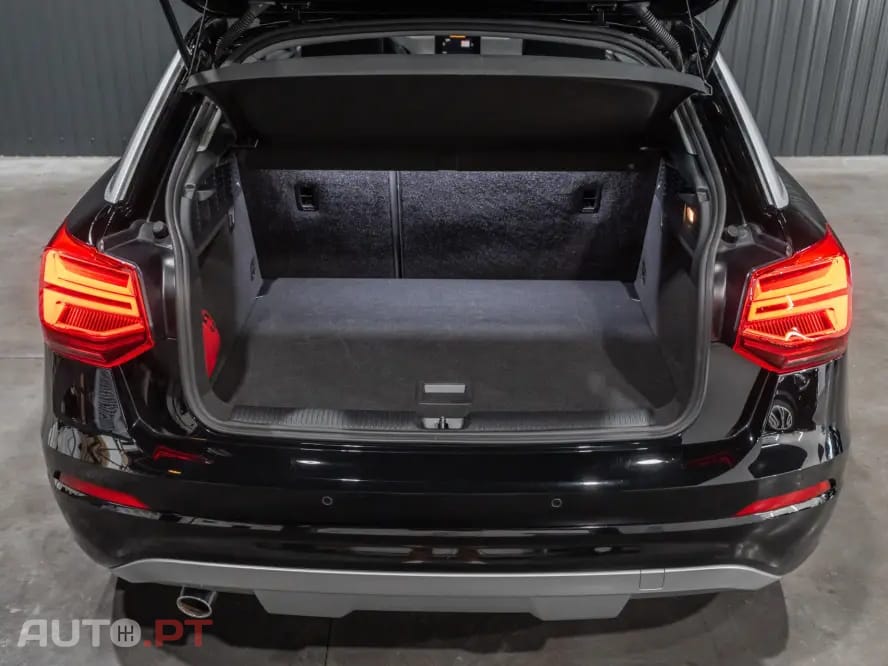 Audi Q2 30 TFSI S line