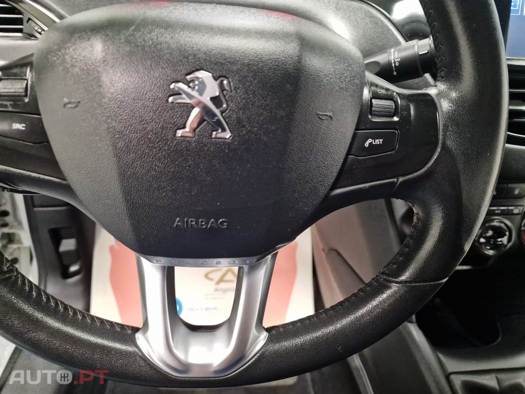 Peugeot 208 1.4 HDi Active