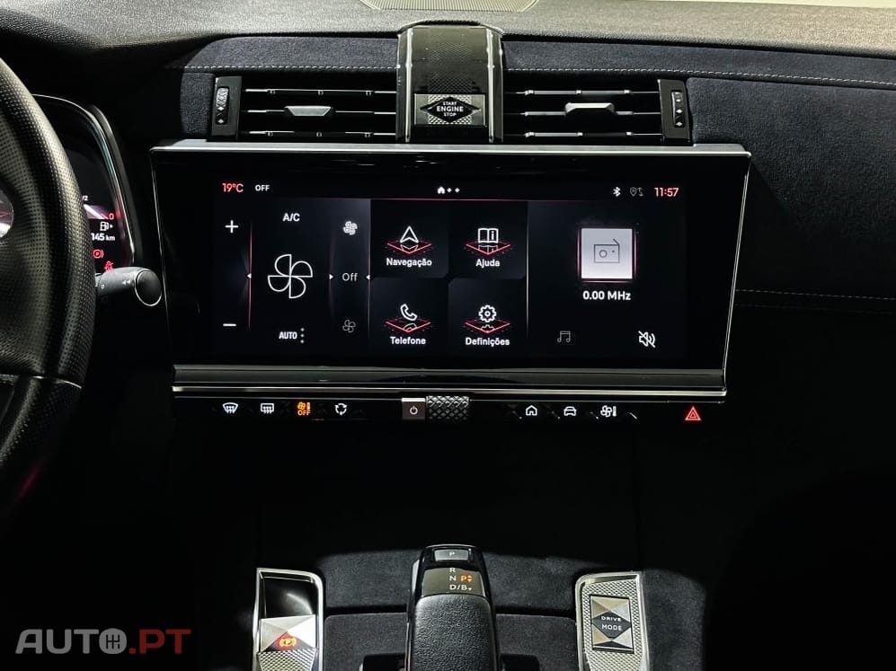 DS DS7 Crossback E-Tense Performance Line EAT8