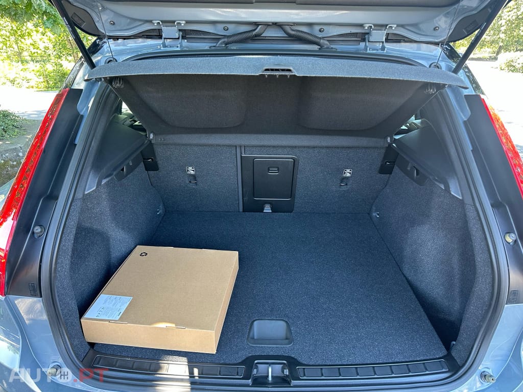 Volvo XC40 Recharge Plus