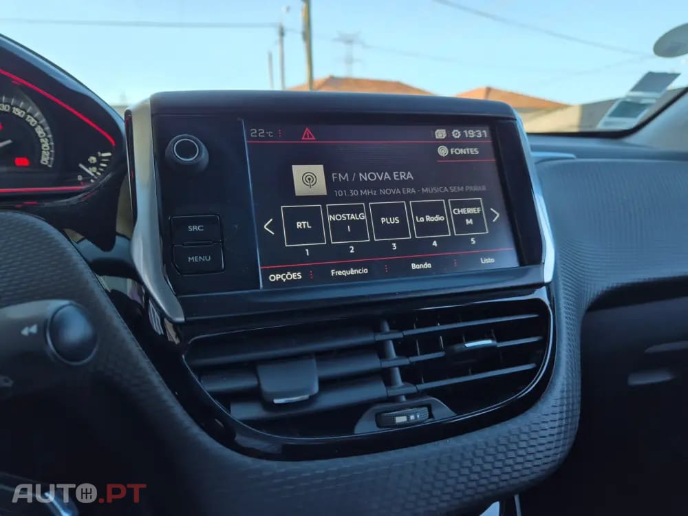 Peugeot 2008 1.6 BlueHDi GT Line