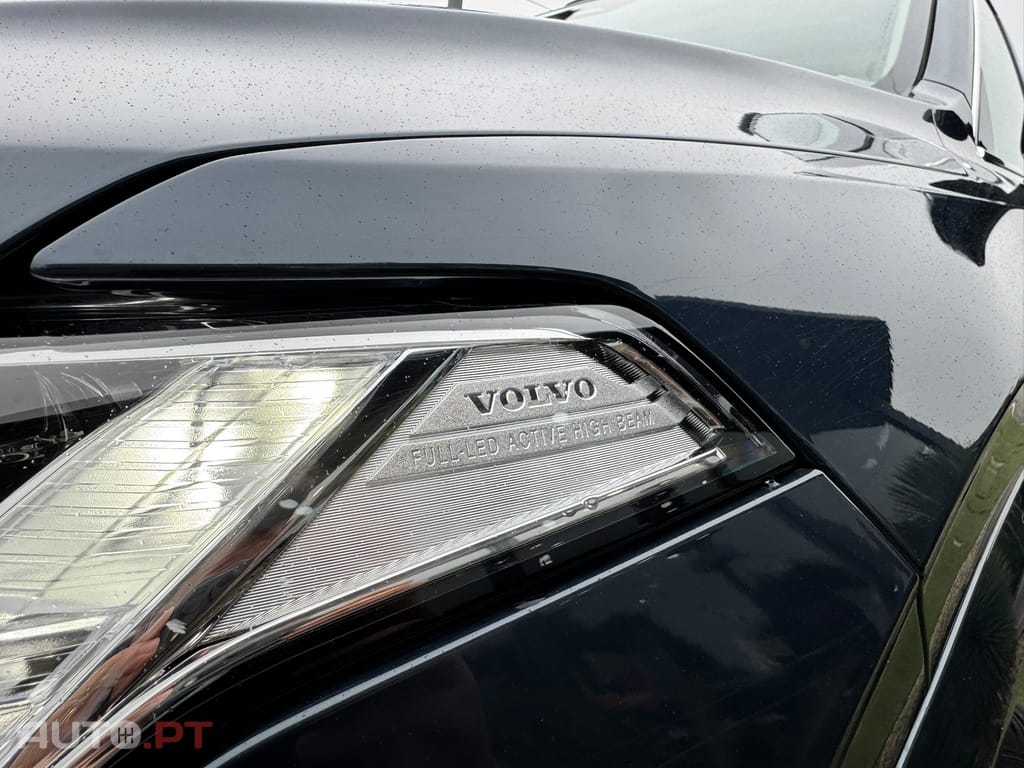 Volvo XC90 2.0 T8 PHEV Plus Bright AWD