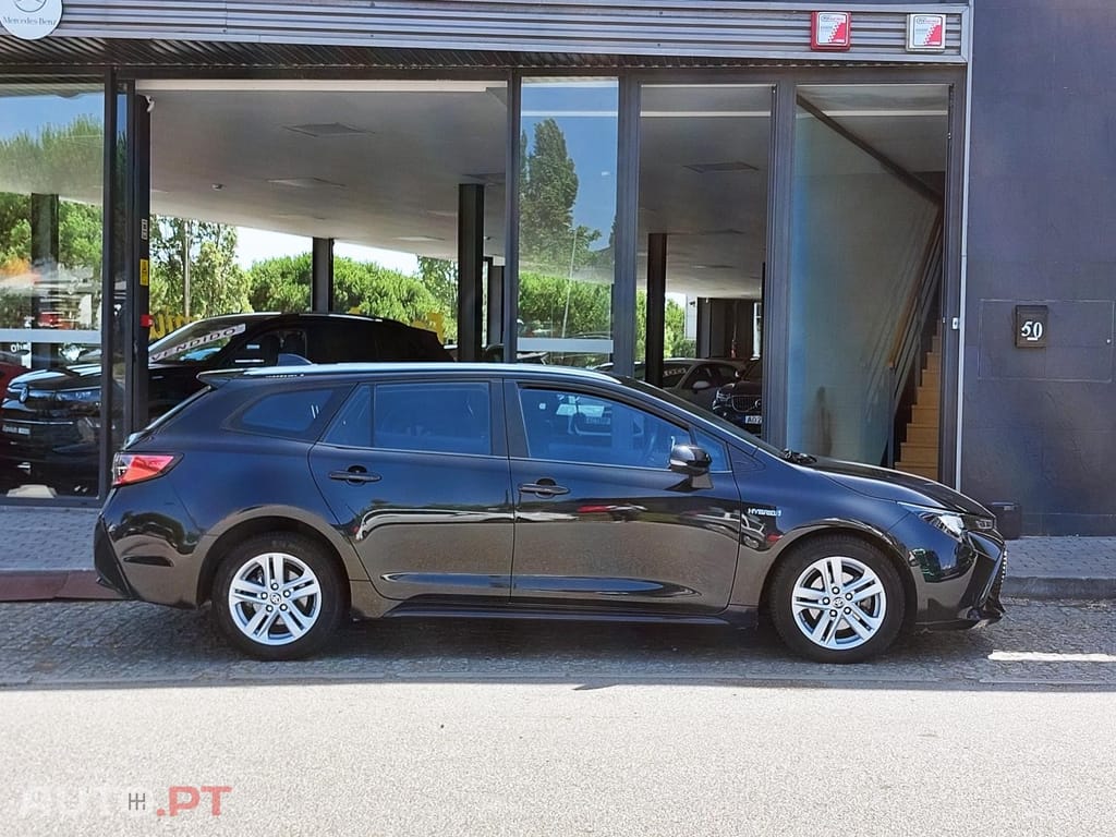 Toyota Corolla Touring Sports 1.8 Hybrid Comfort