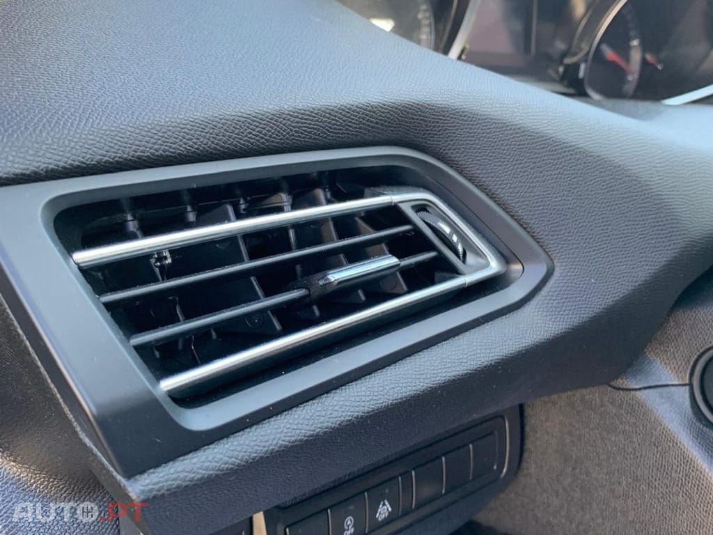 Peugeot 308 SW 1.5 BlueHDi Business Line