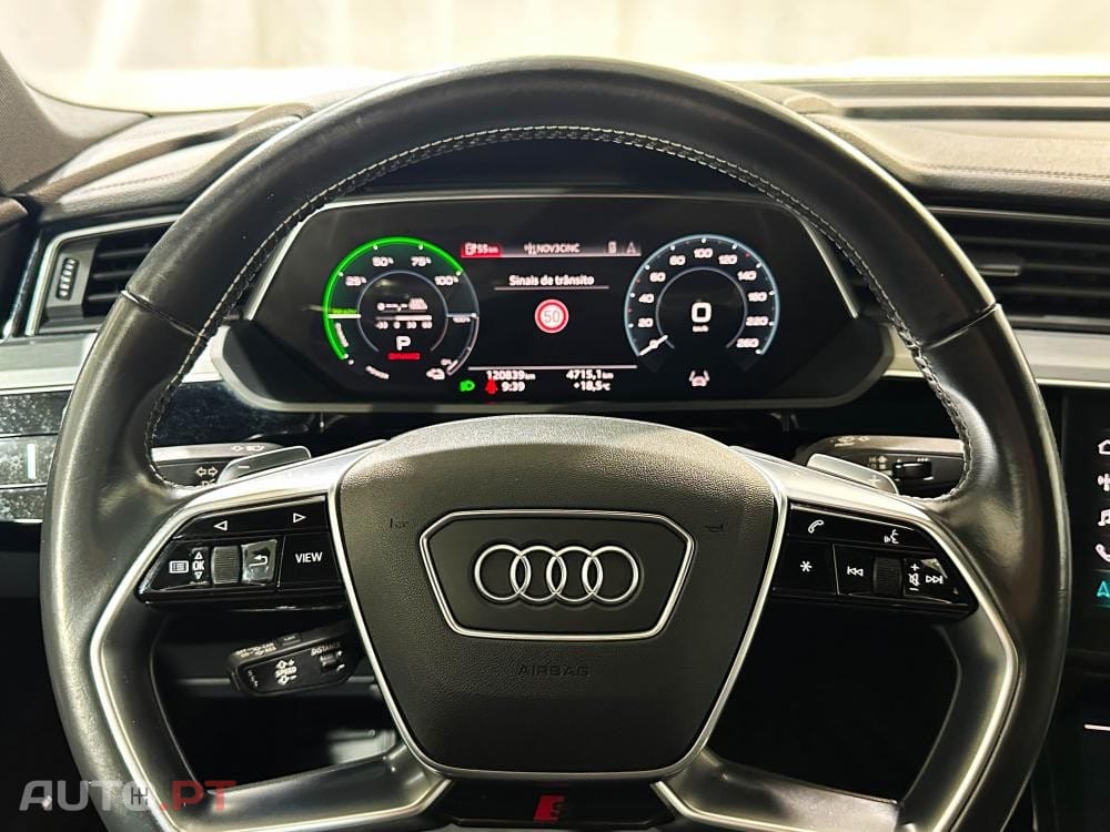 Audi E-Tron 50 quattro S line