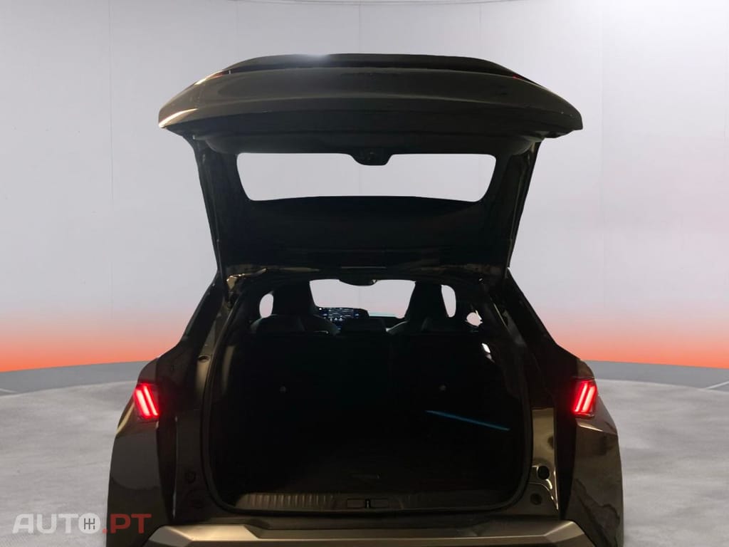Peugeot 3008 1.2 Hybrid Allure e-DCS6