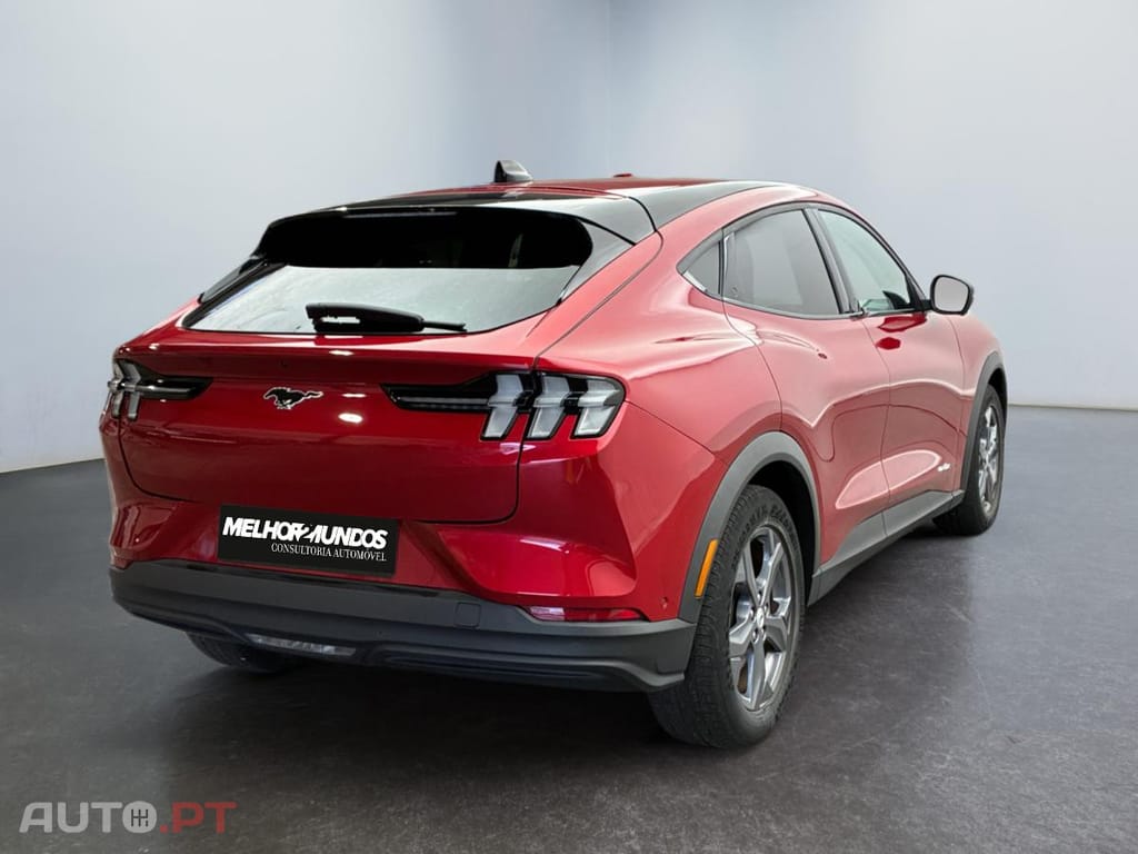Ford Mustang Mach-E Standard Range