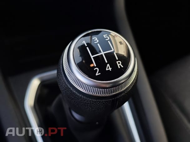 Renault Clio 1.0 TCe Intens Bi-Fuel — fotografia 18