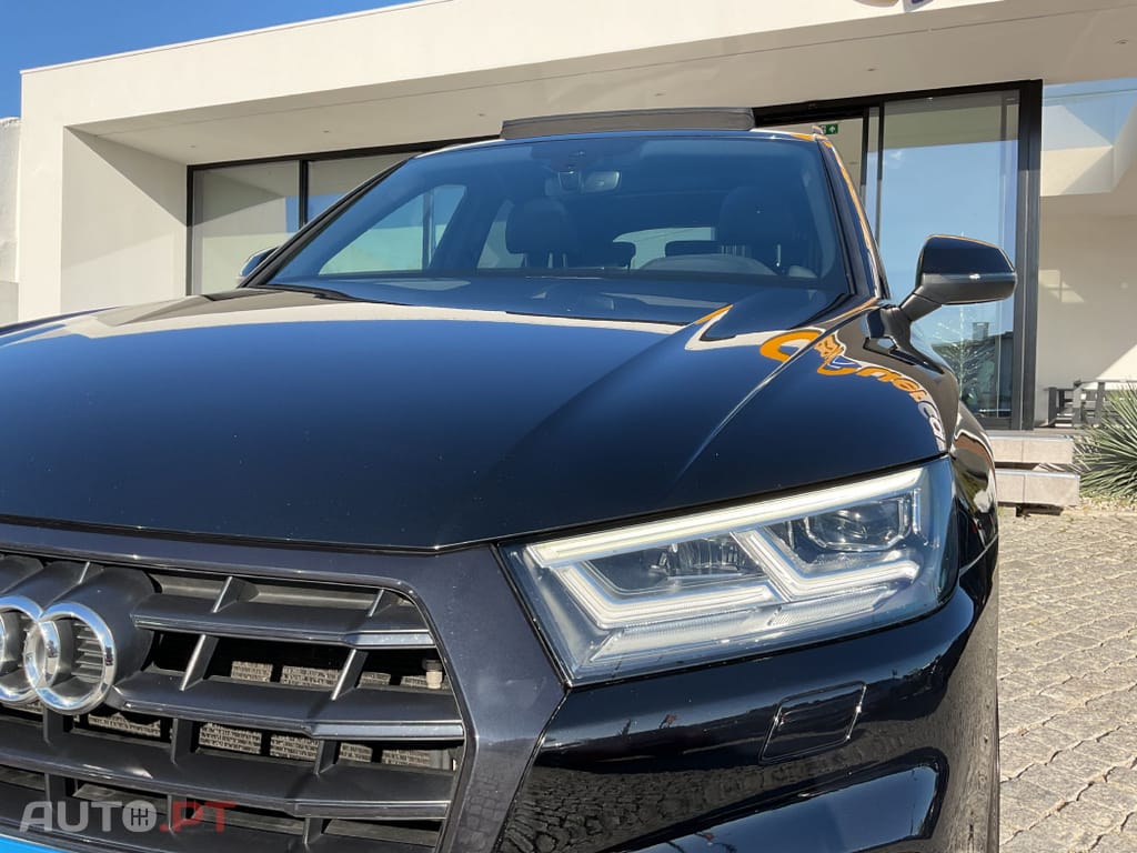 Audi Q5 40 TDI quattro S-line S-tronic
