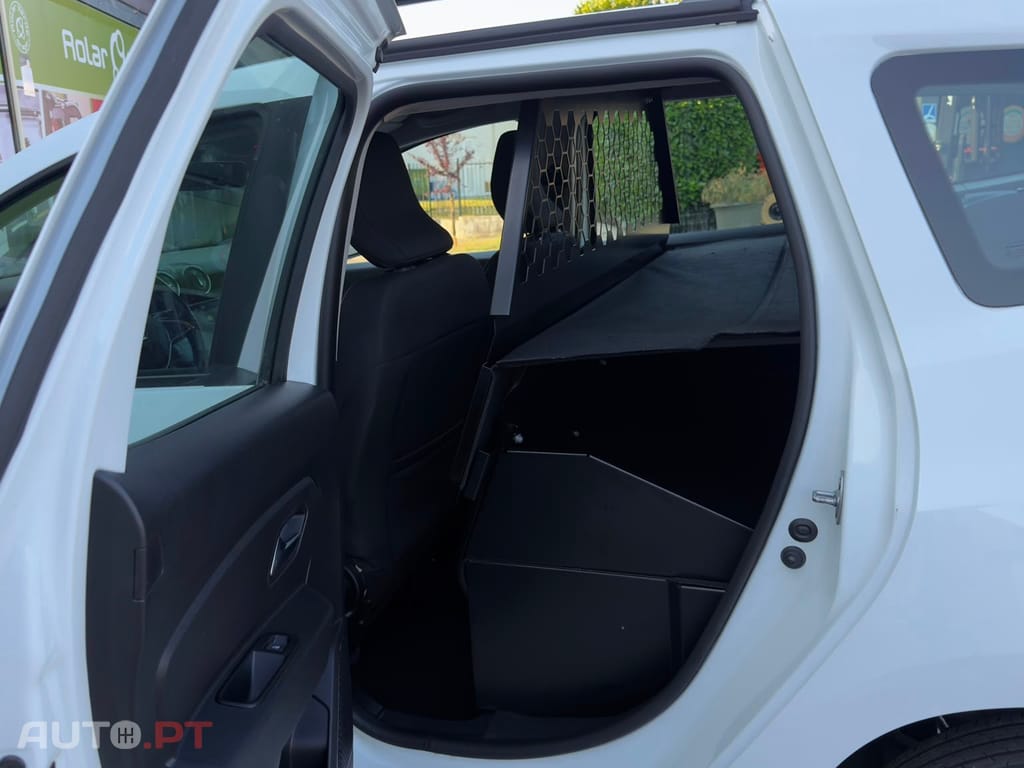Dacia Duster VAN 2 LUGARES