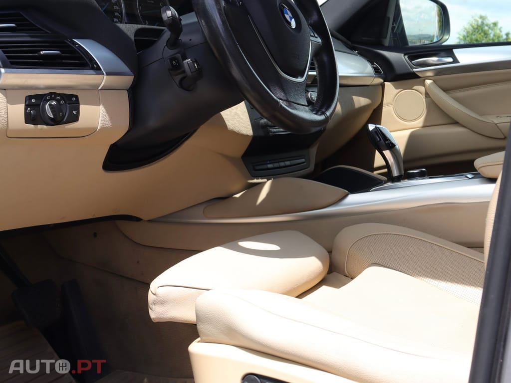 BMW X6 xDrive40d