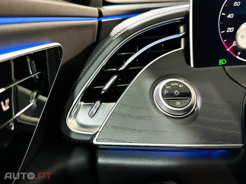 Mercedes-Benz E 300 e 9G-TRONIC AMG Line