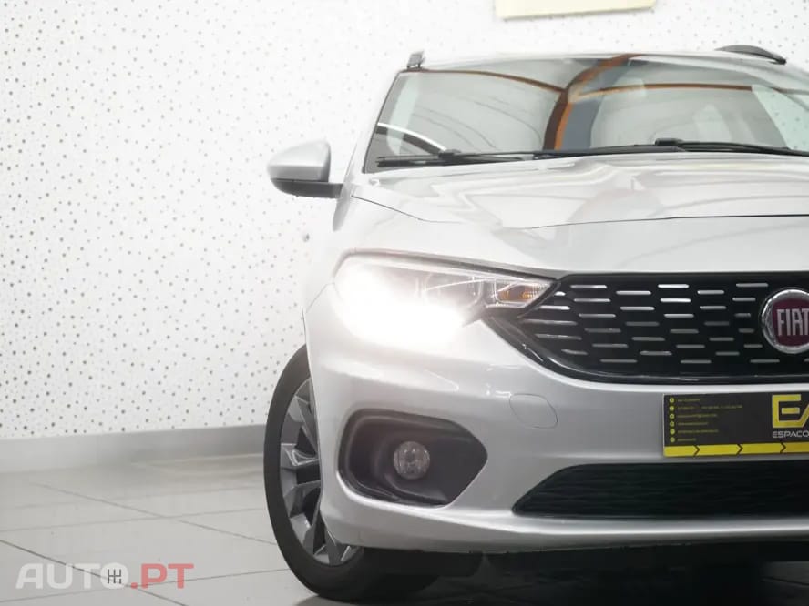 Fiat Tipo 1.3 M-Jet Lounge