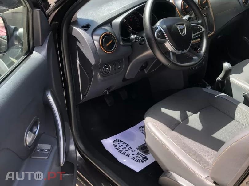 Dacia Sandero Stepway TCe 90 S&S Prestige