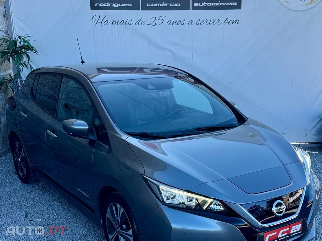 Nissan Leaf Tekna Two Tone+ProPilot Park