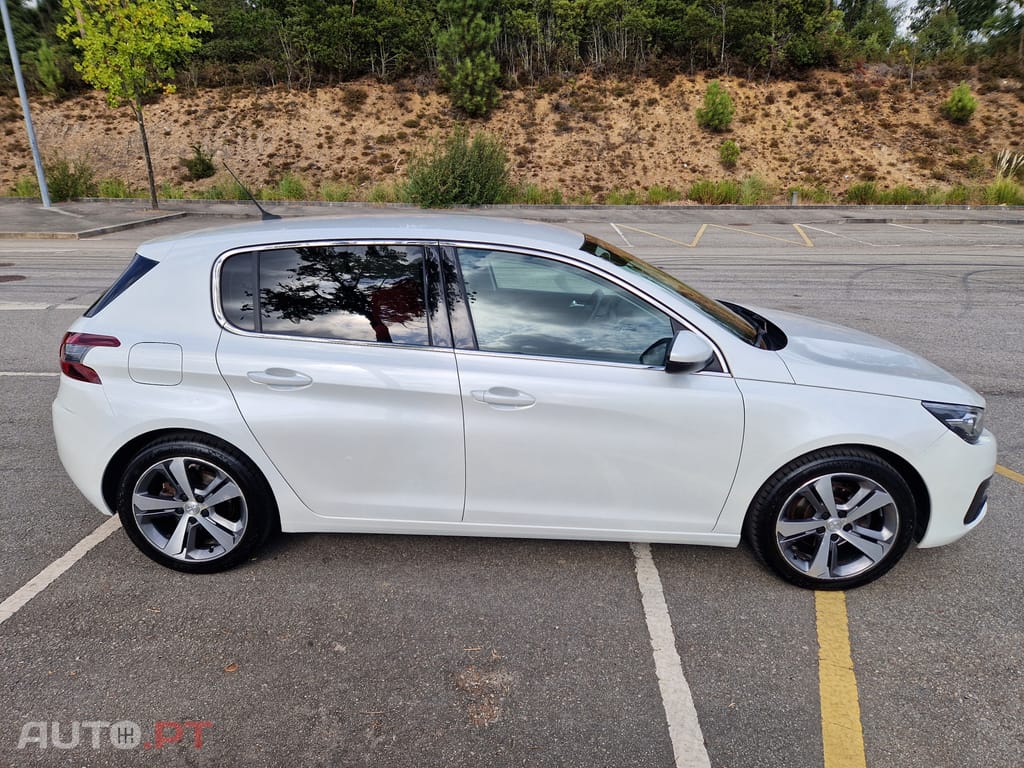 Peugeot 308 1.2 Allure