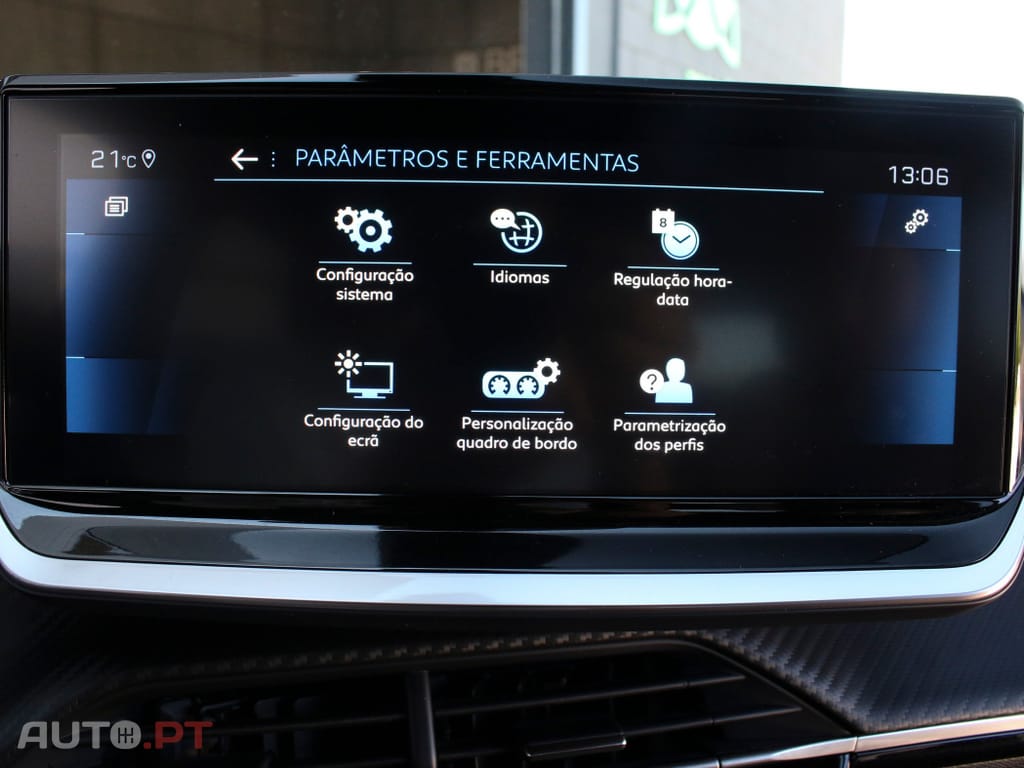 Peugeot 2008 1.2 PureTech Allure EAT8