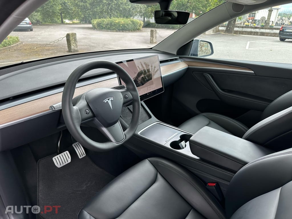 Tesla Model Y Performance Tração Integral