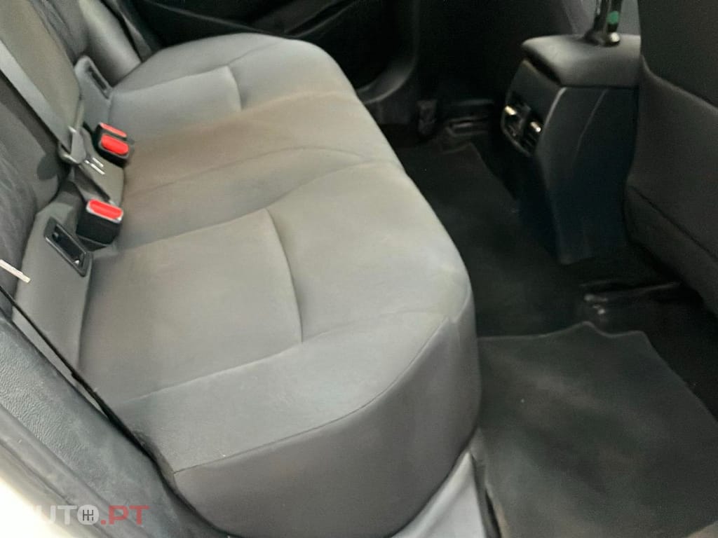 Toyota Corolla 1.5 VVT COMFORT