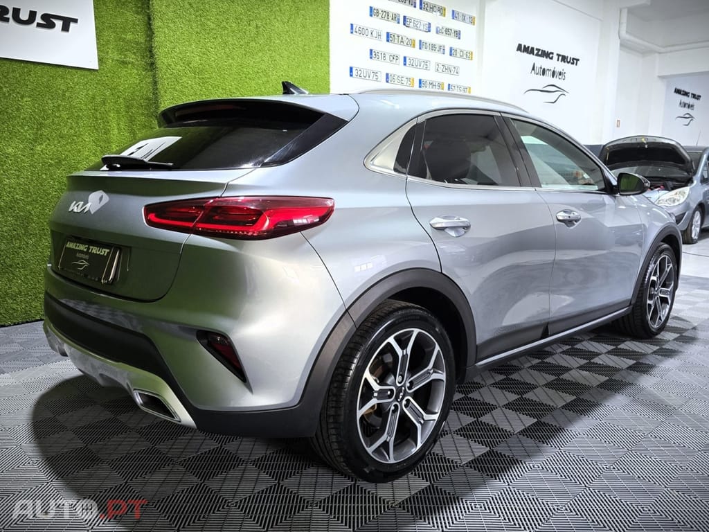 Kia Xceed 1.0 T-GDI Tech+SRF