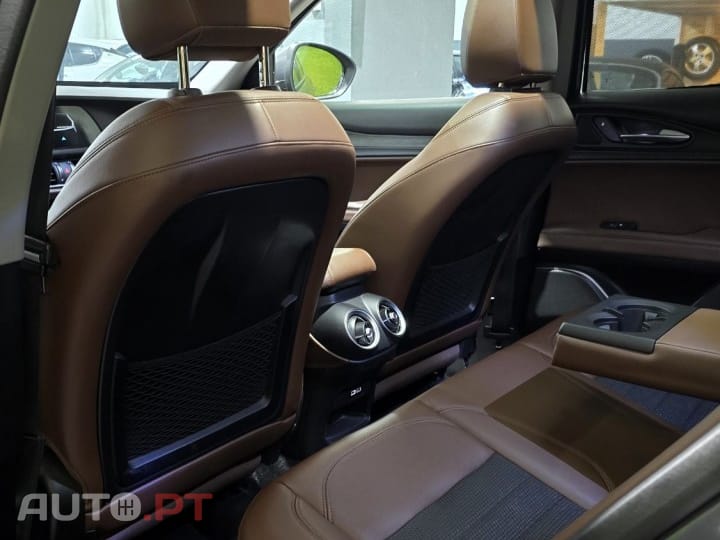 Alfa Romeo Stelvio 2.2 D Super AT8