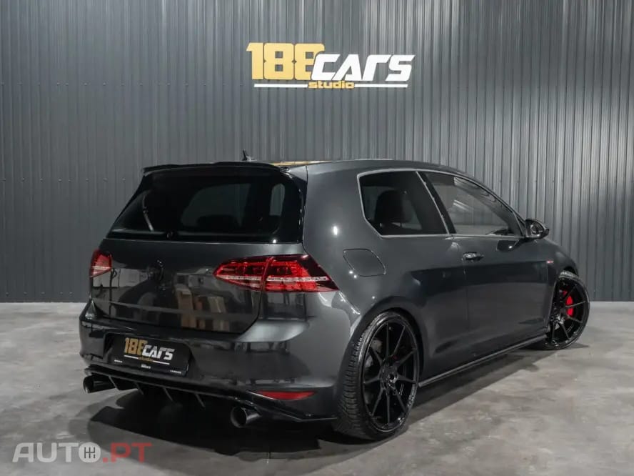 Volkswagen Golf 2.0 TSi GTi DSG Performance