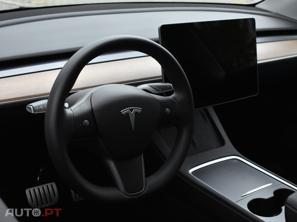Tesla Model Y Performance Tração Integral