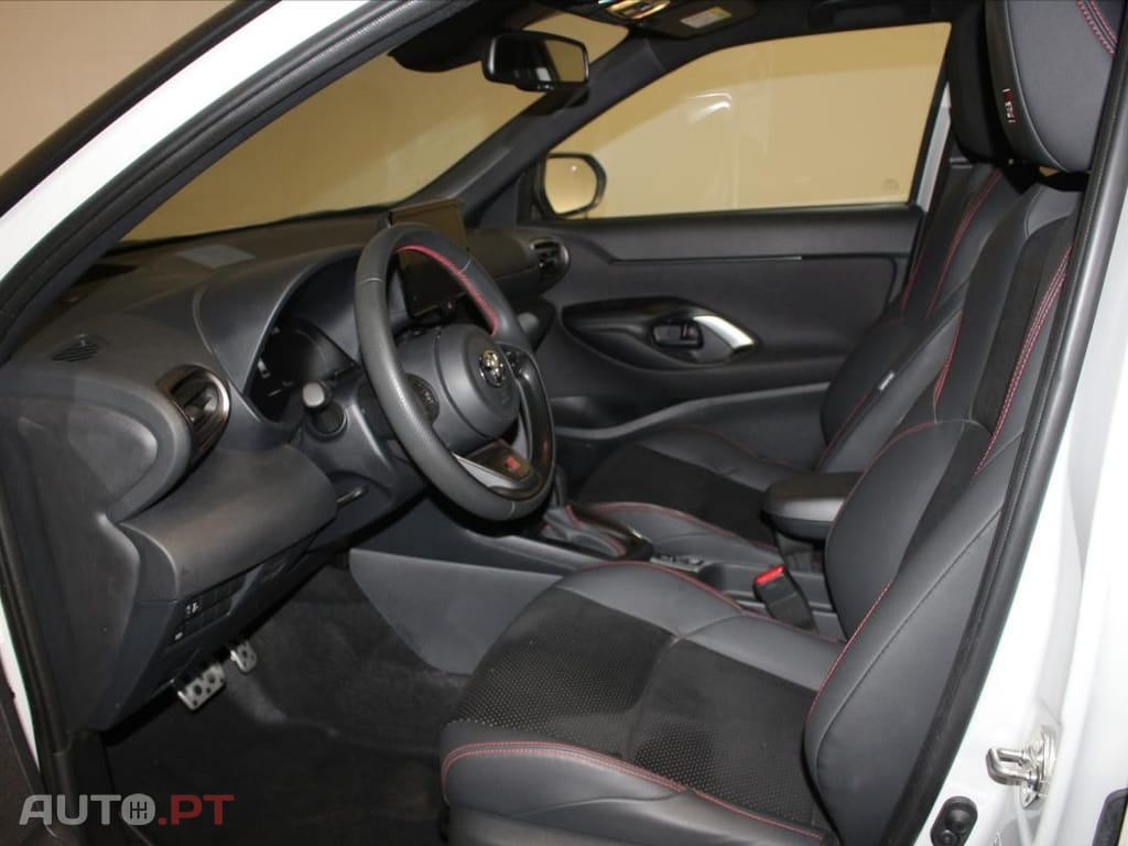 Toyota Yaris Cross 1.5 HDF GR Sport