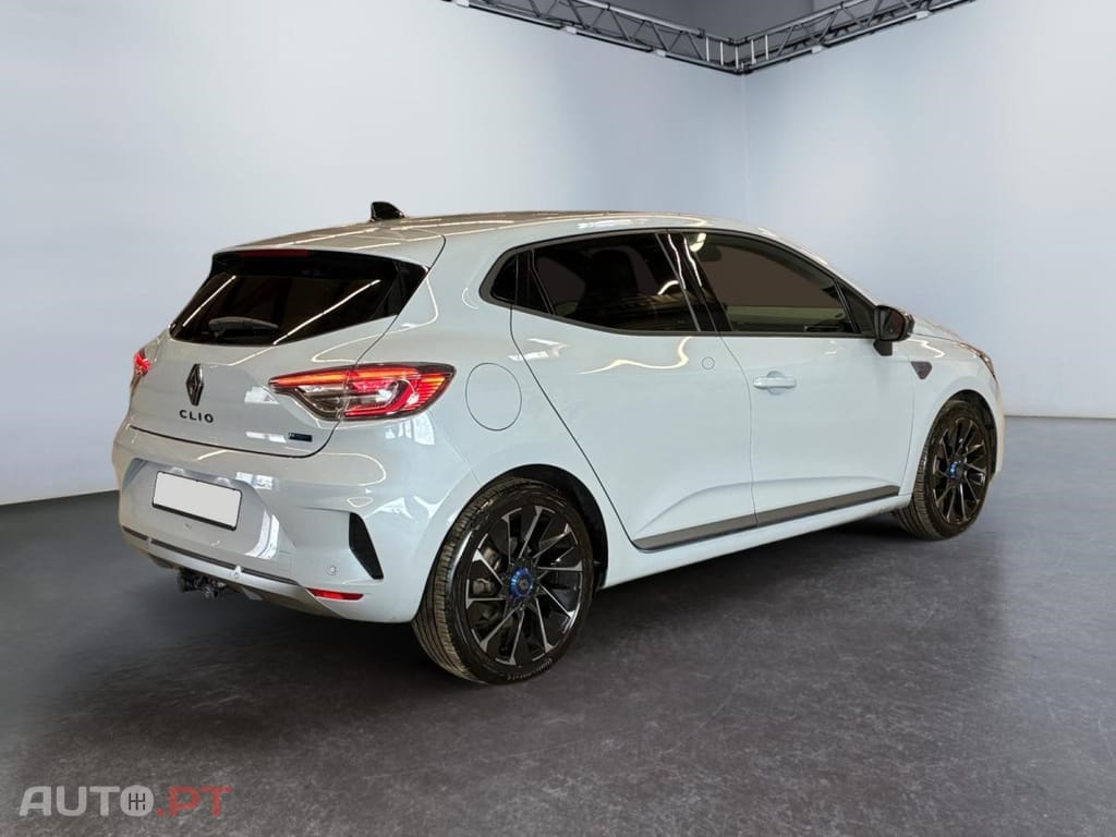 Renault Clio E-Tech Full Hybrid Esprit Alpine GSR2