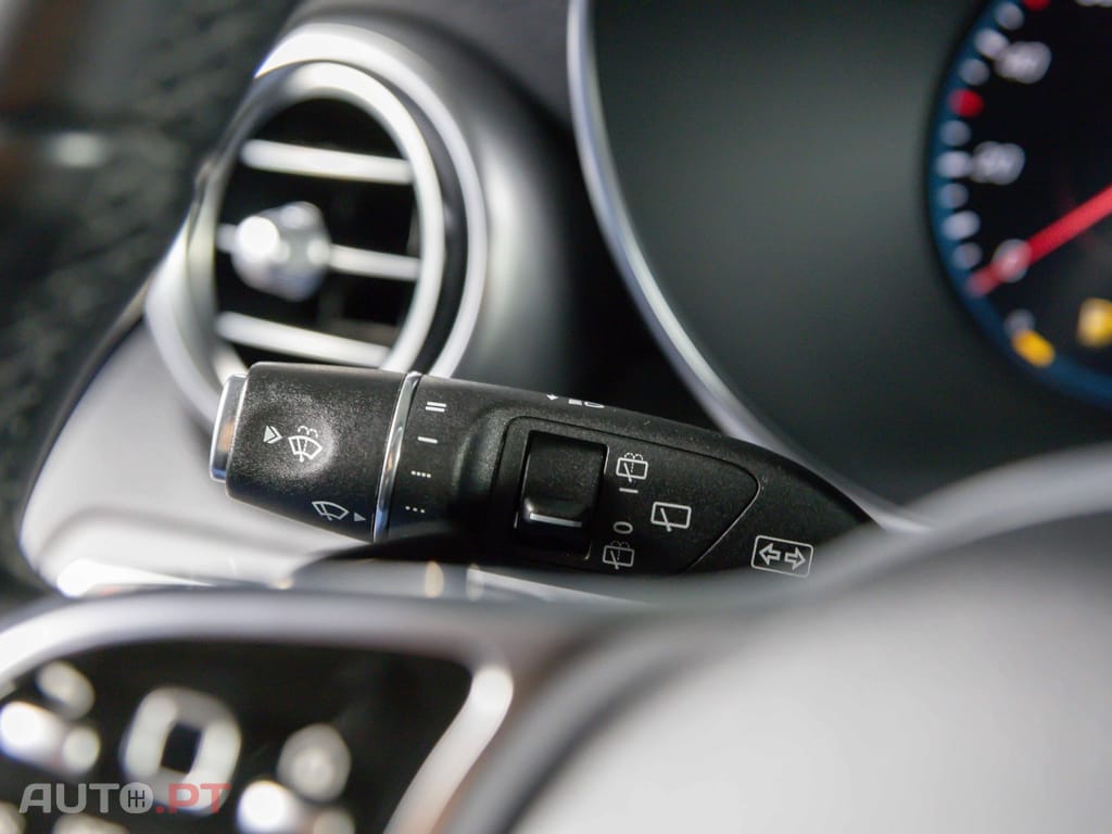 Mercedes-Benz C 300 de AMG Line