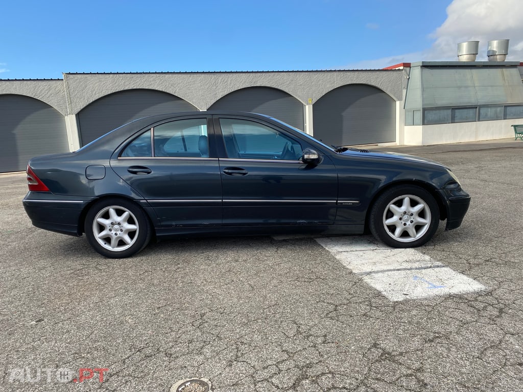 Mercedes-Benz C 220 AvantGuarde