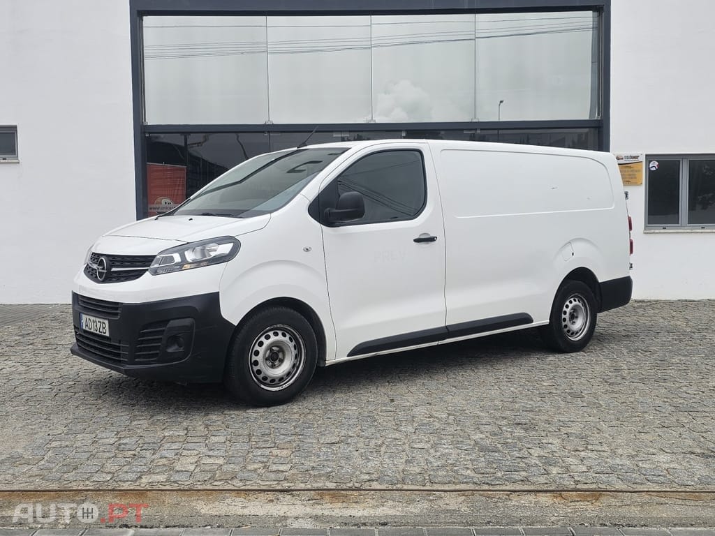 Opel Vivaro 1.5 CDTi L3H1 Essentia Inc