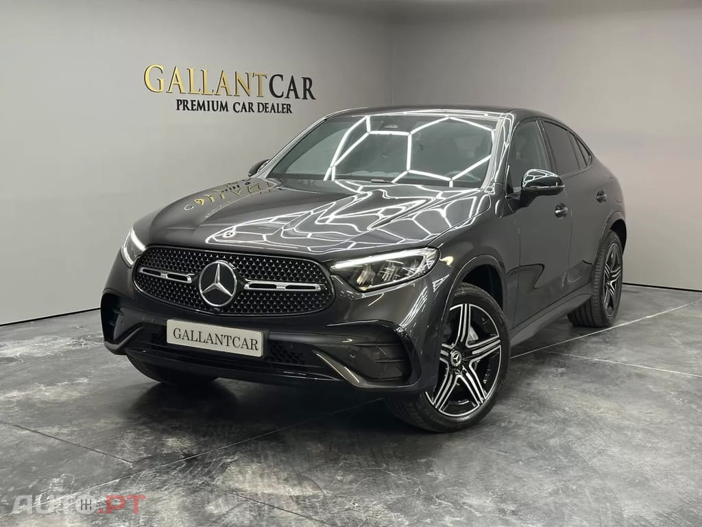 Mercedes-Benz GLC 300  E Coupe 4matic 9g  Tronic Amg Line Advanced