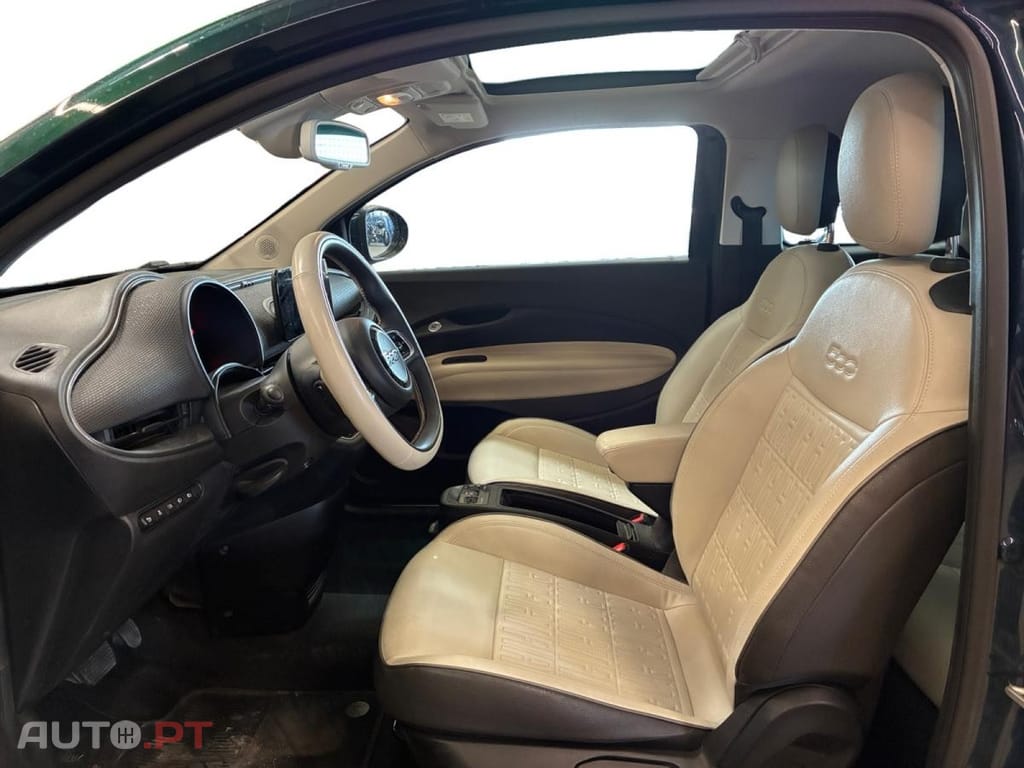 Fiat 500e La Prima