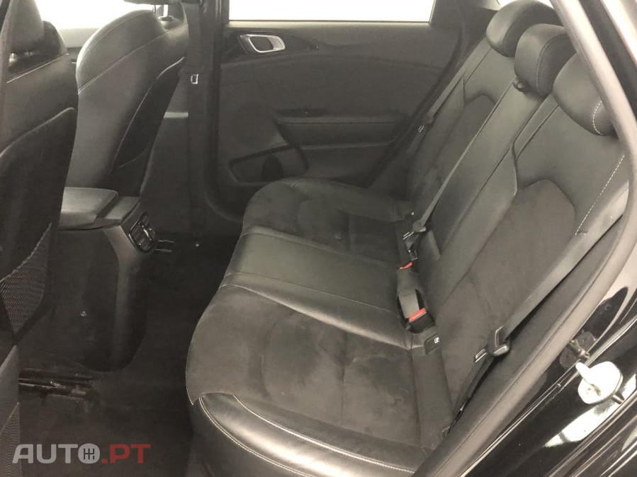 Kia Ceed SW 1.6 CRDi GT Line Premium 7DCT